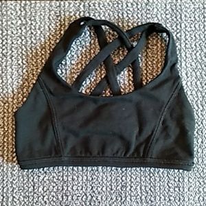 Ivivva black vitality top size 6